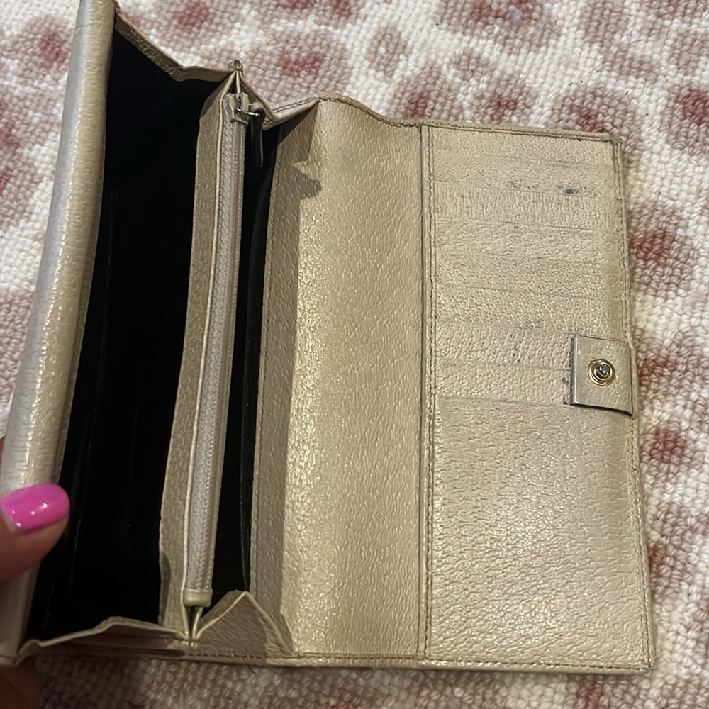 Authentic Gucci wallets - Picture 4 of 14